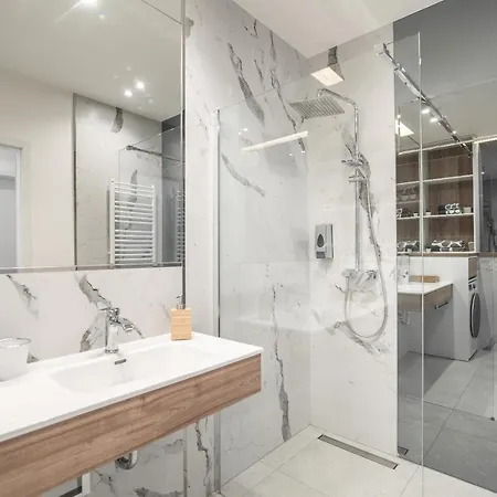Ogrodowy Apartament *